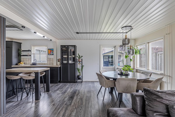 Medium property photo - Bunschotenlaan 85, 8304 EX Emmeloord